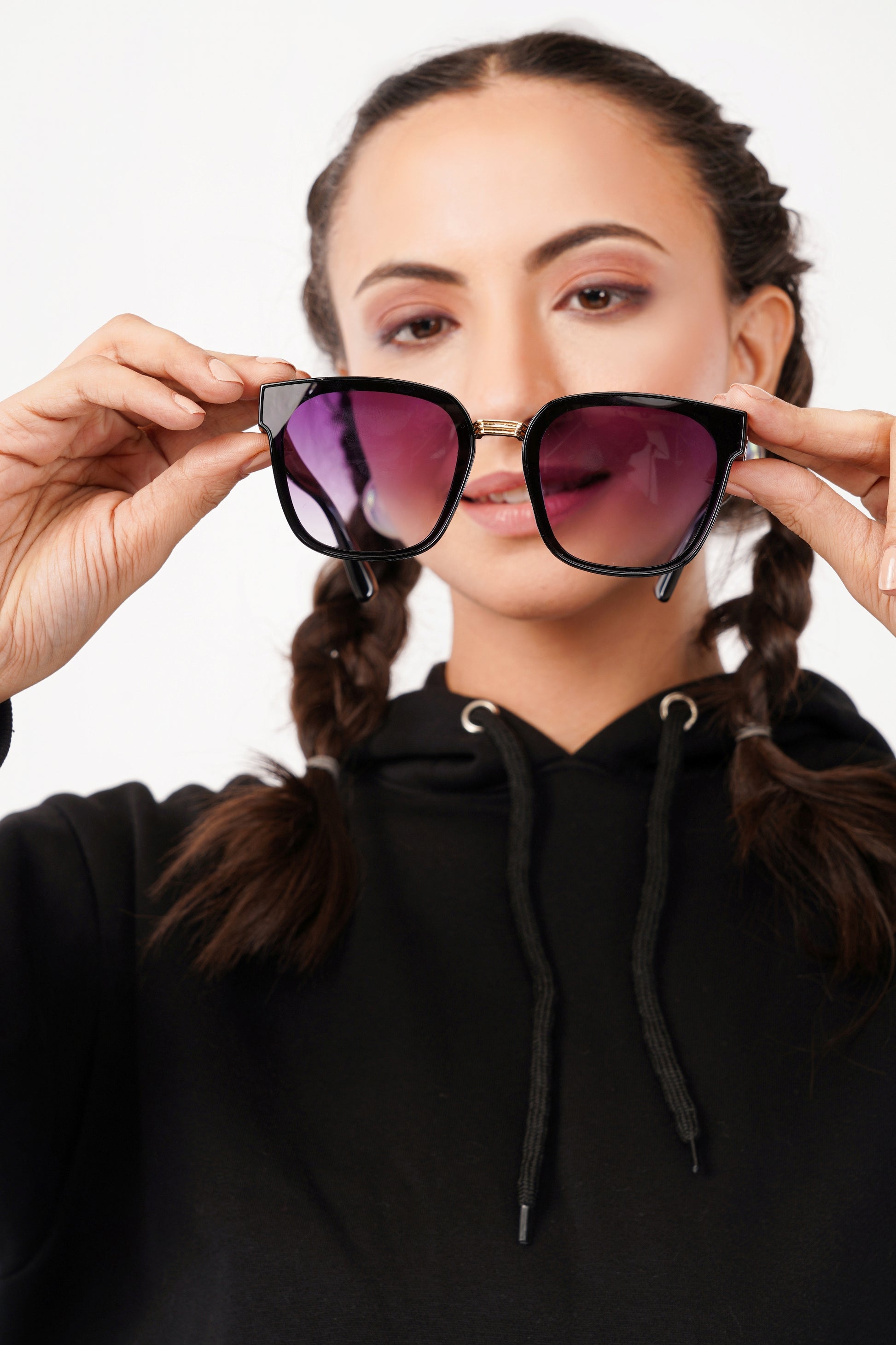 Gradient (Dark violet to light tint)