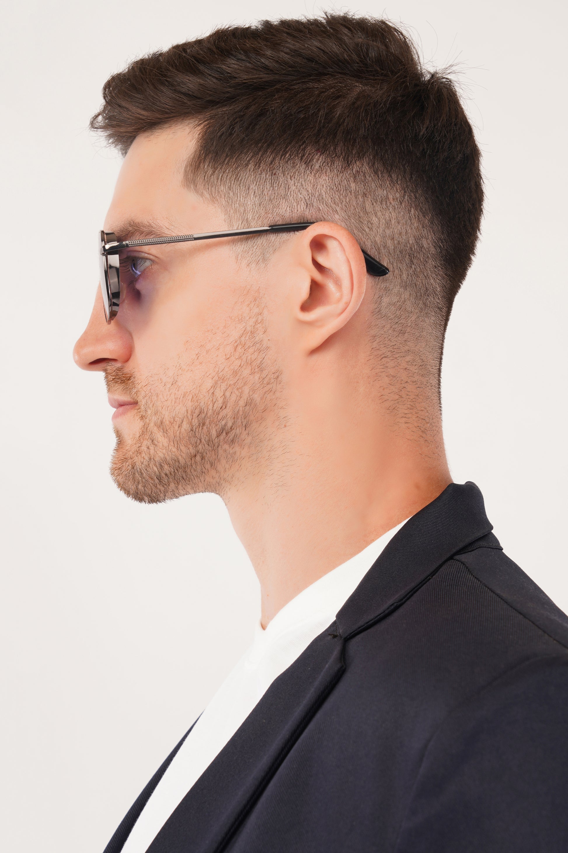 Gradient grey-purple