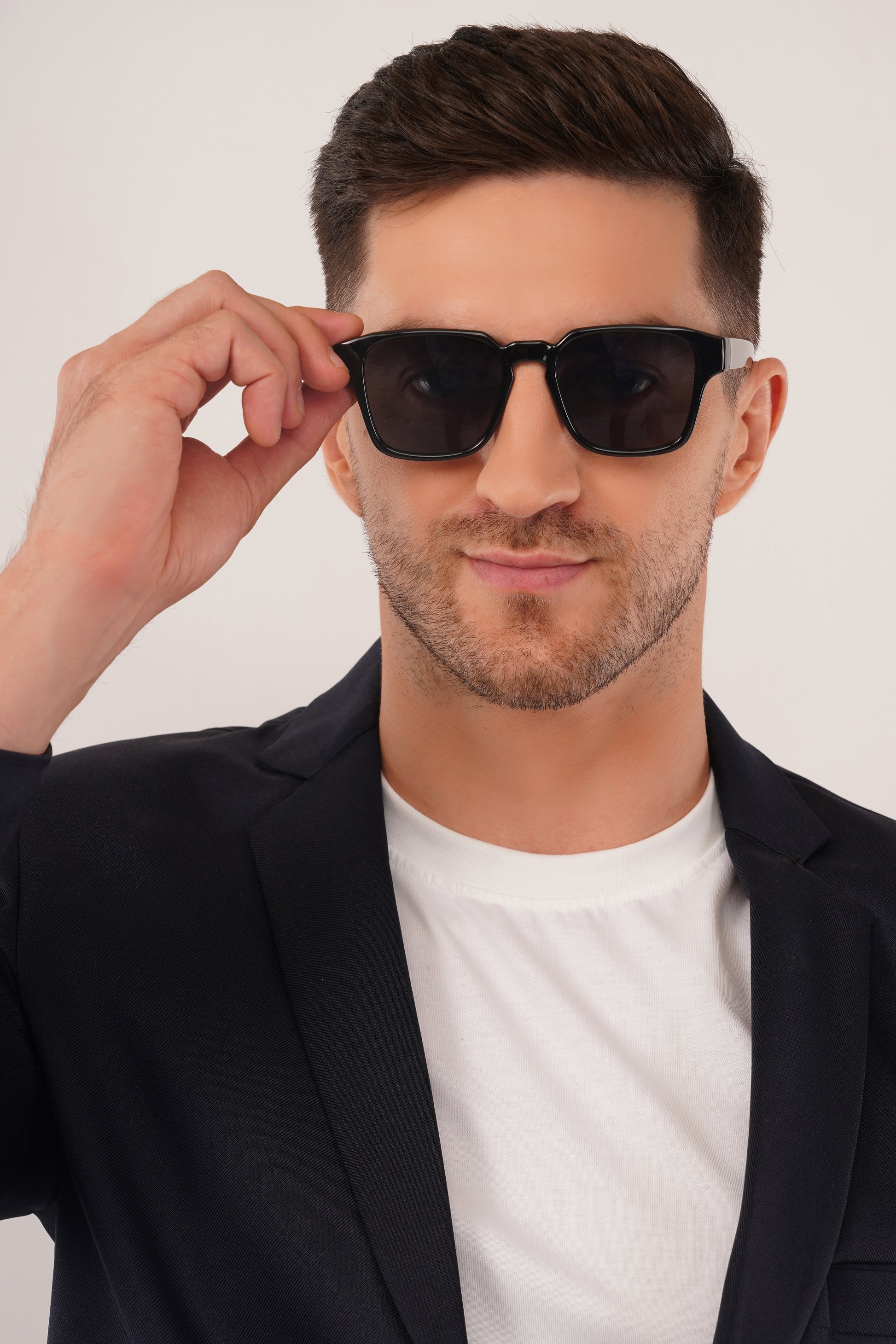 Dark Grey / Blackish